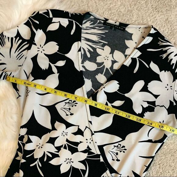 Tempo Paris Black &White Floral Print Wrap Dress - Picture 8 of 10